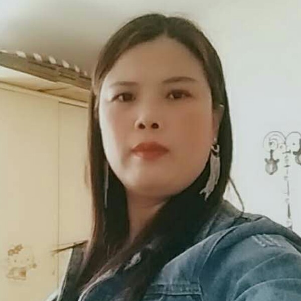 长霞的照片