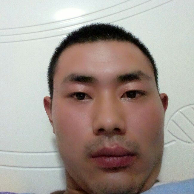 清曲倾心无聊的照片