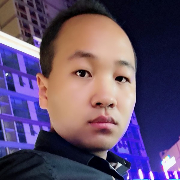 爱撒娇金毛的照片