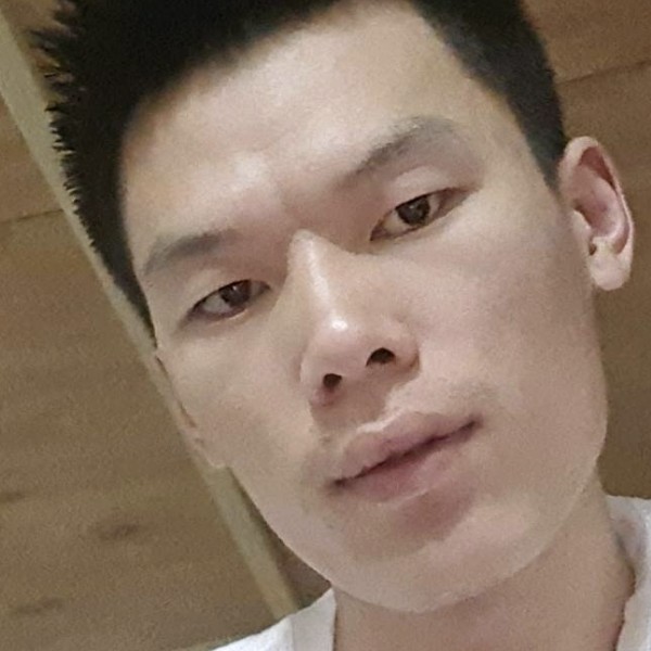 霸气踢钥匙的照片
