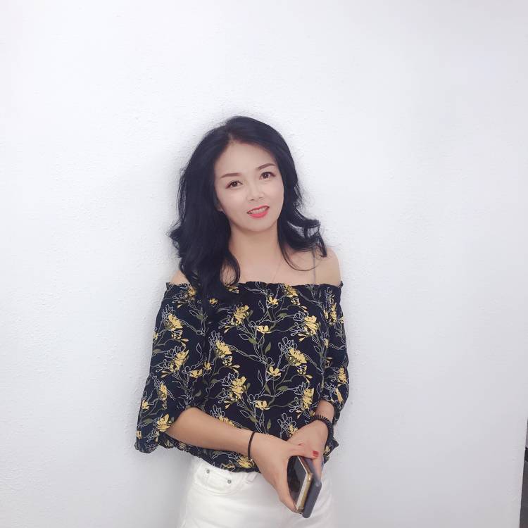 精灵阿米的照片