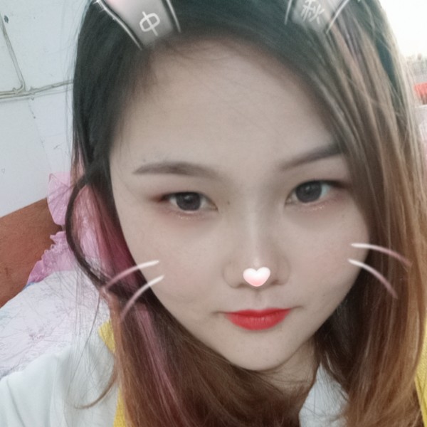 山岚背后的照片