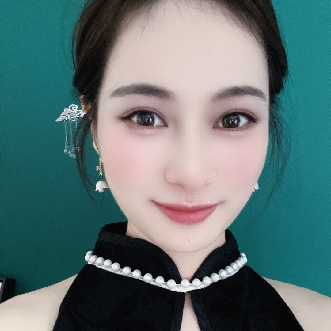 adyle的照片