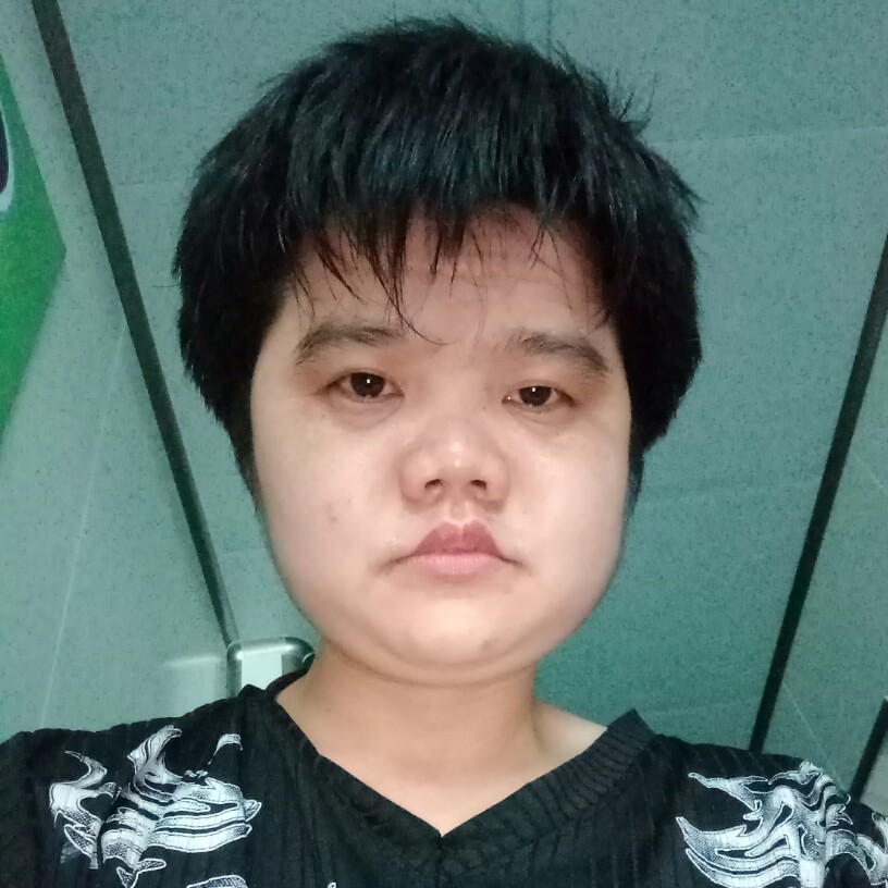 绿草華麗的照片
