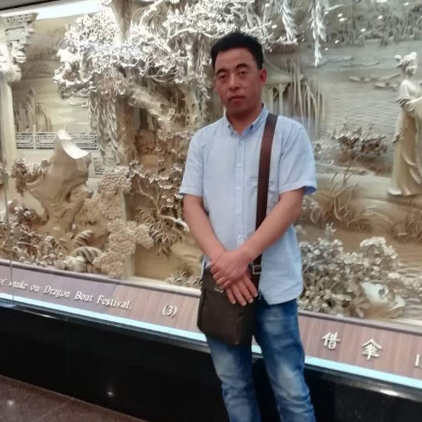 流年的笑缱绻的照片