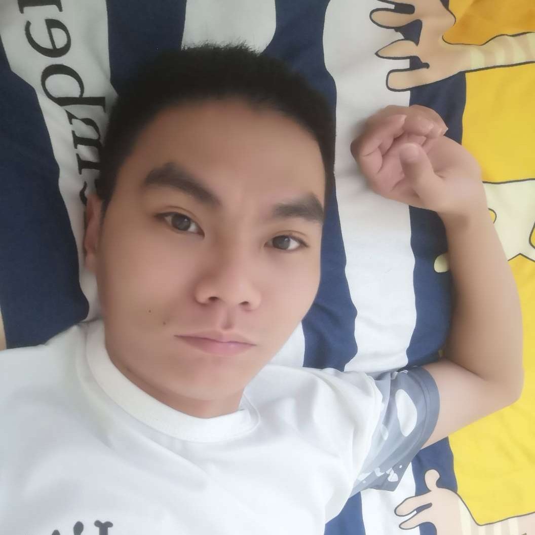 郑维雄的照片
