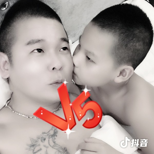 13858938719的照片