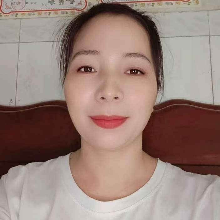 阡陌红尘的照片