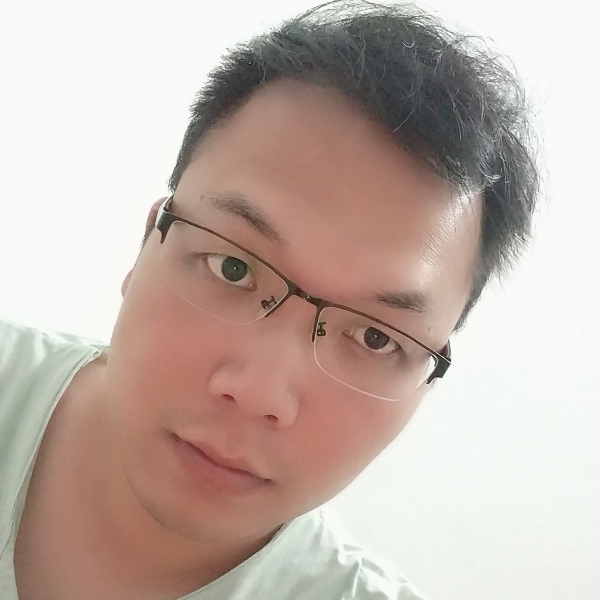 承包鱼塘的猫的照片