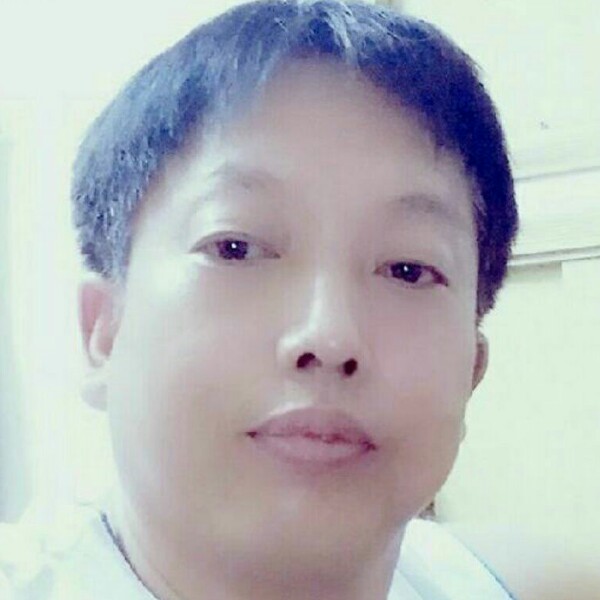 白昼愿想人陪的照片