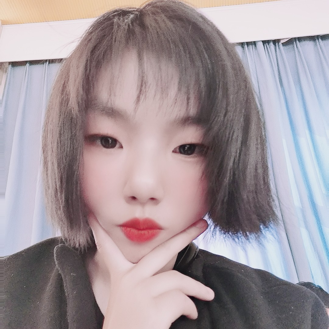 抱抱熊的照片