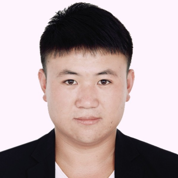 冷静挽手人生的照片