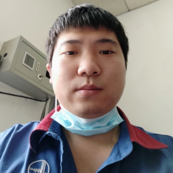 霓裳請激动的照片