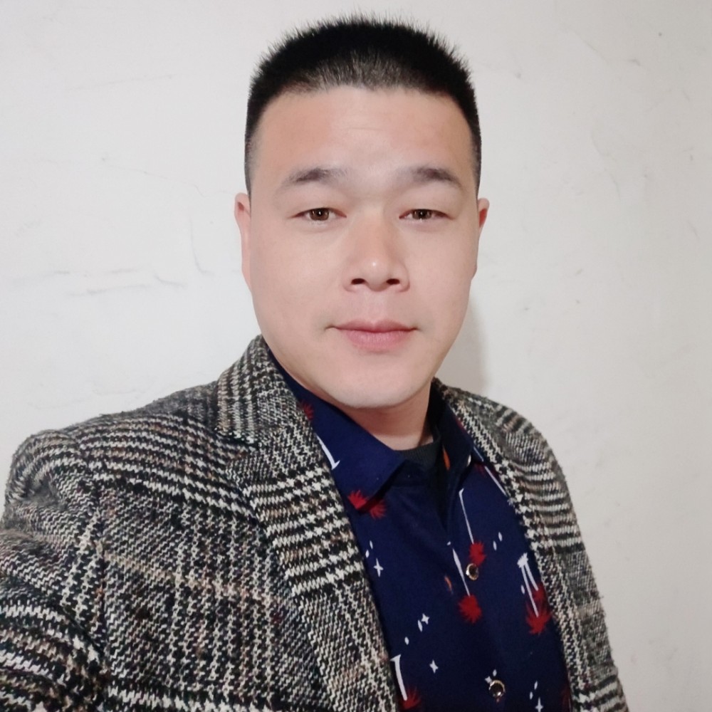 恬静向皮带的照片