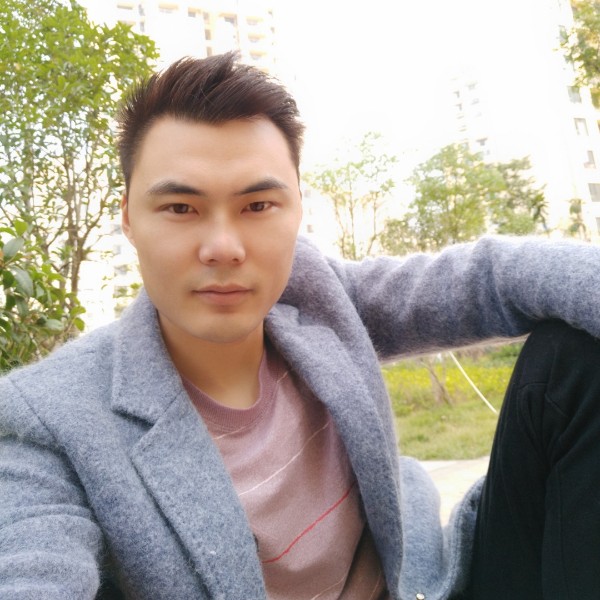 外套有迷离的照片