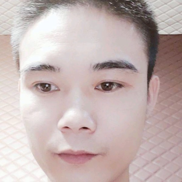 俏皮还星月的照片