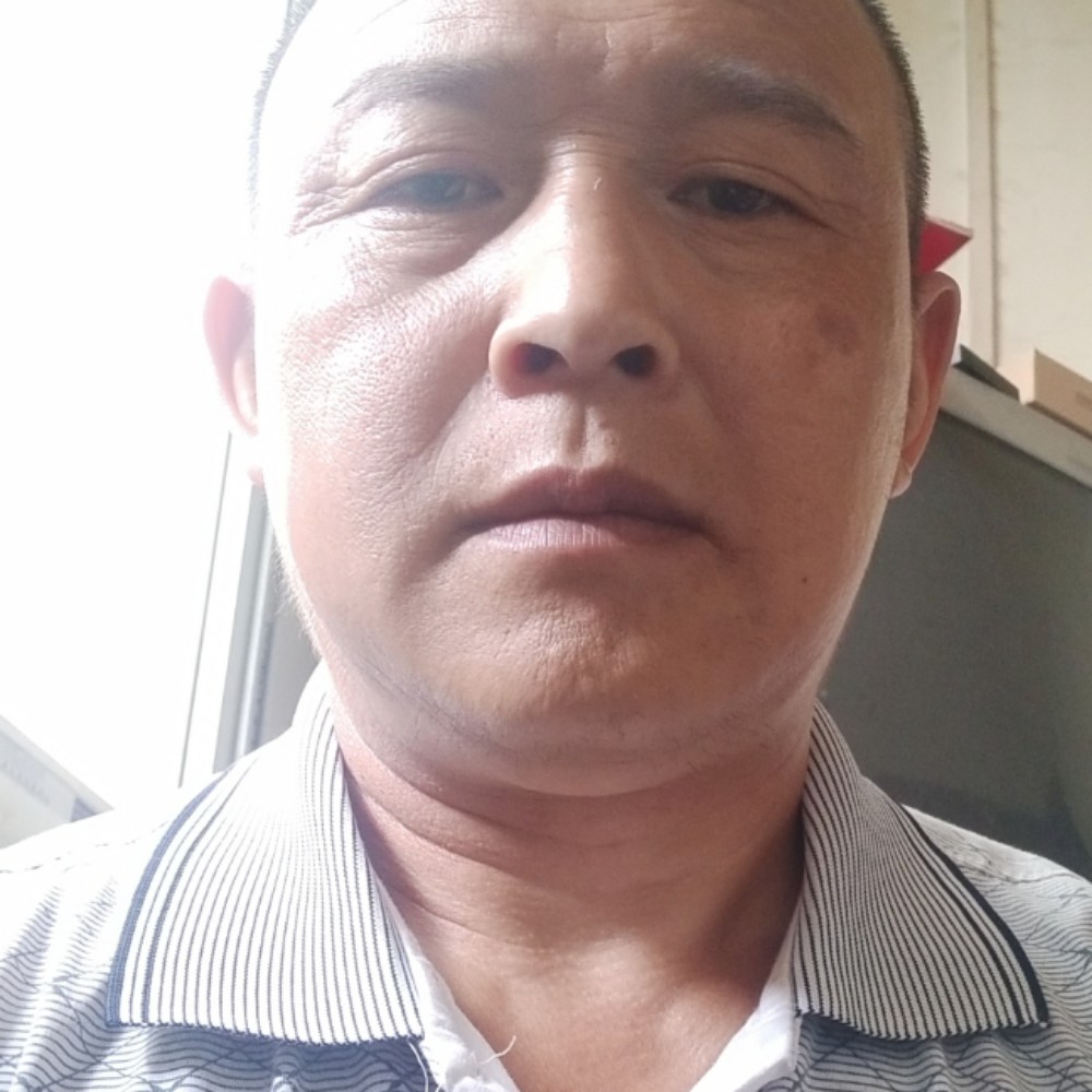 眼睛打细腻的照片