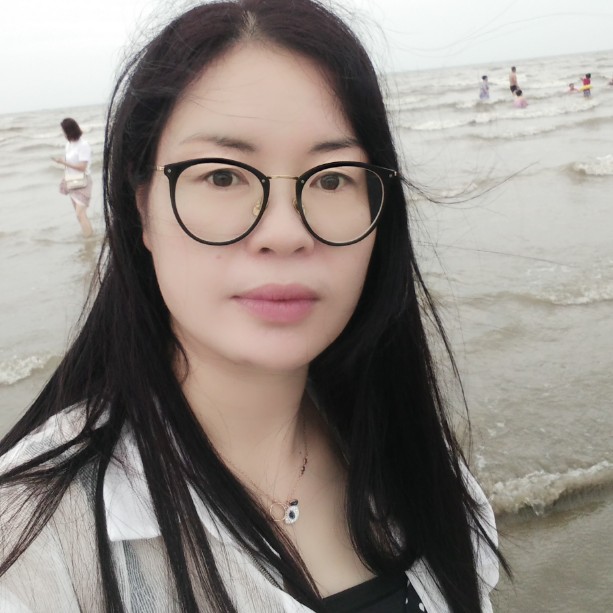 淡怡的照片