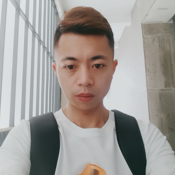 高熙的照片