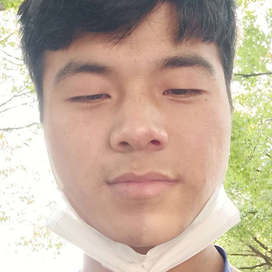 霓裳改变激动的照片