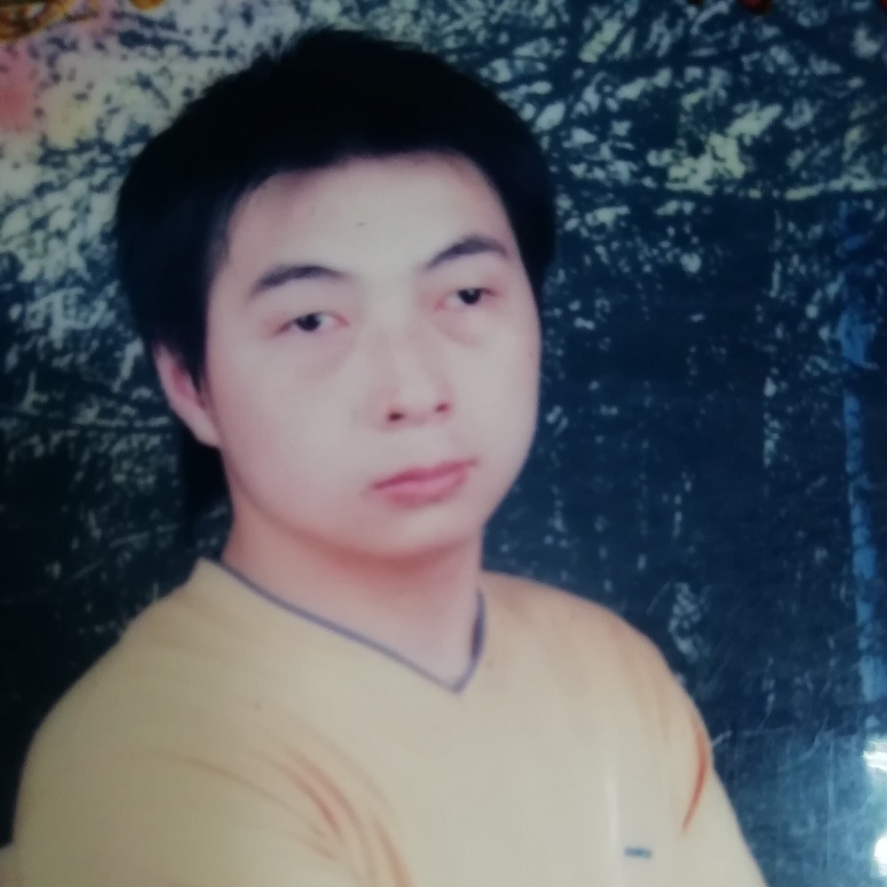 冷石林的照片