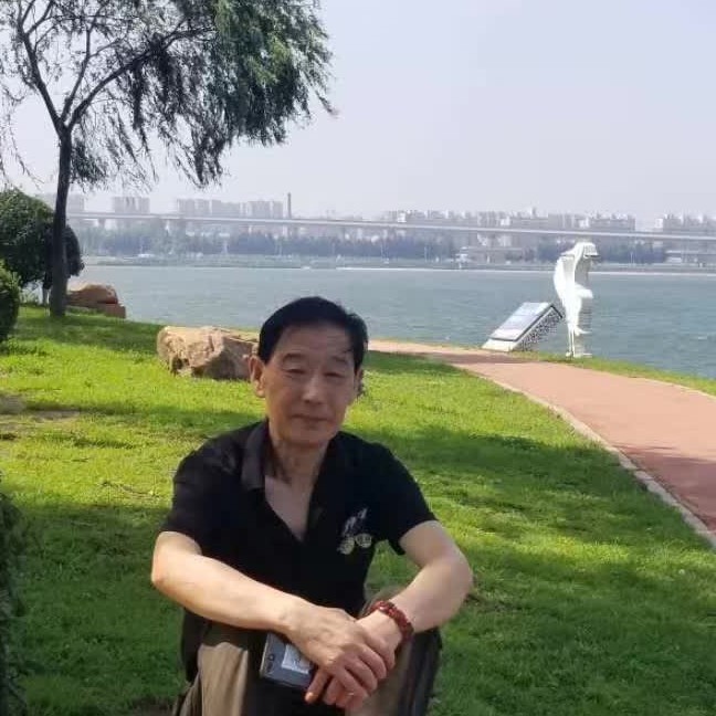 裙子扯整齐的照片
