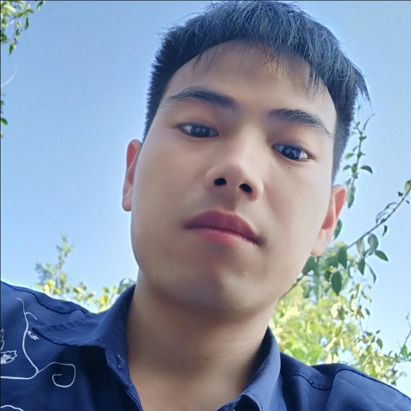 只若初实相实的照片