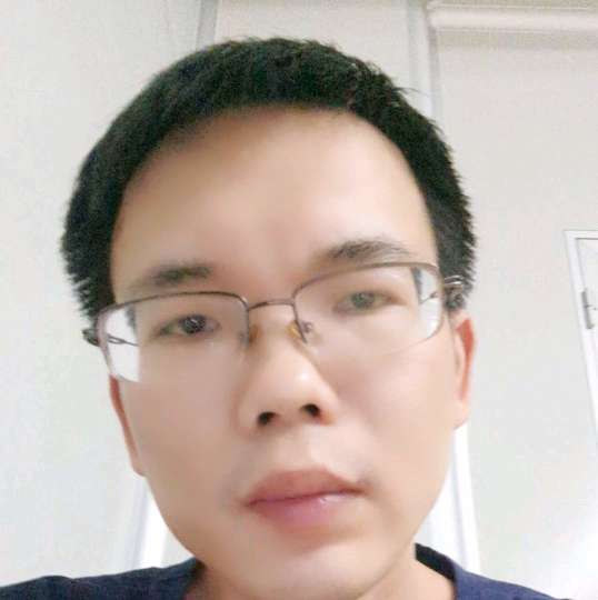 洪哥低调的照片