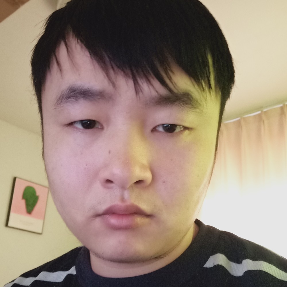 默默那秋月的照片