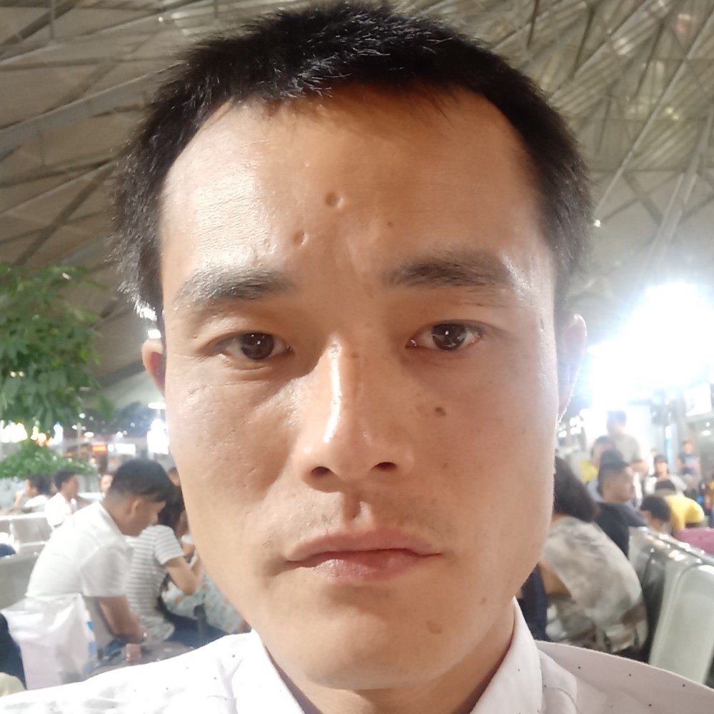 黑暗雨的照片