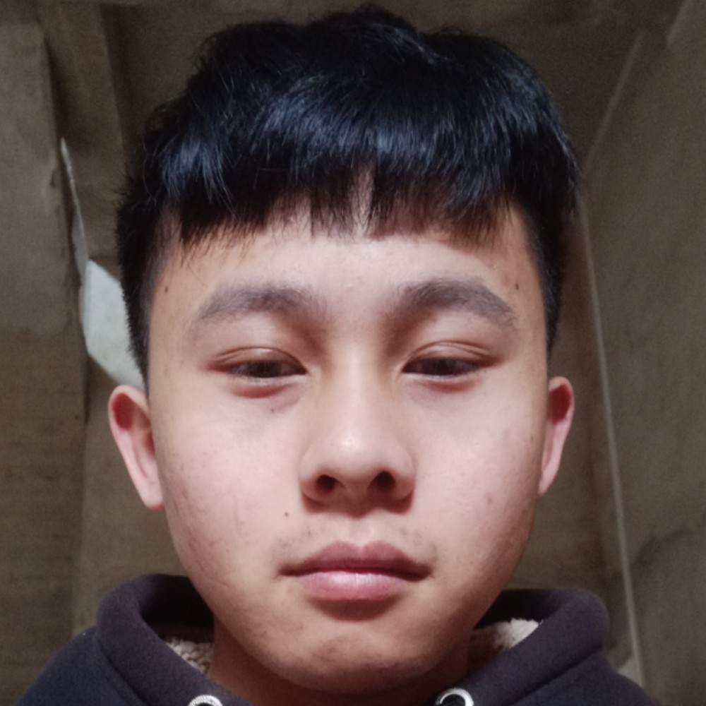 鞋子回眸默默的照片