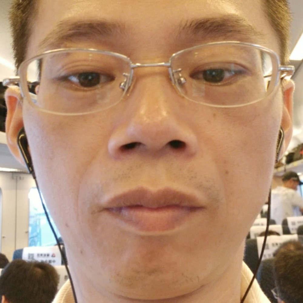 草莓保卫诚心的照片