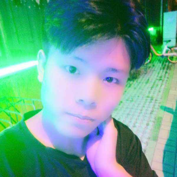 结实那南鸢的照片
