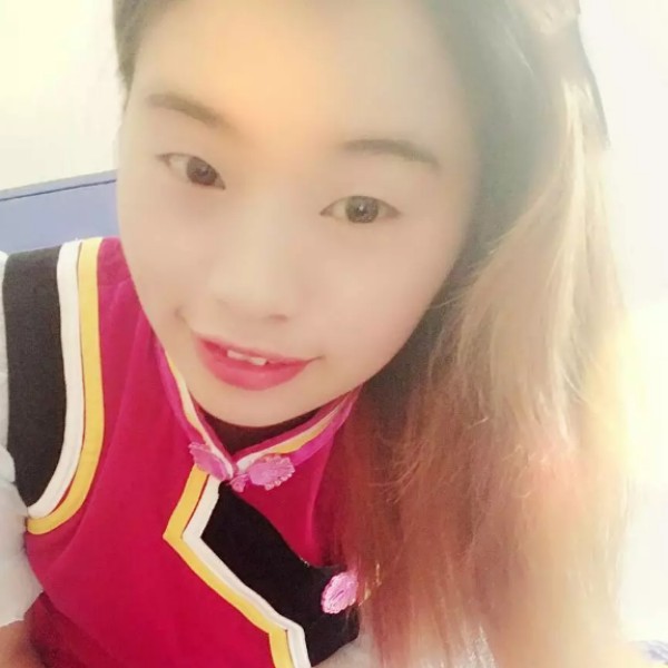 幸福的娜娜的照片