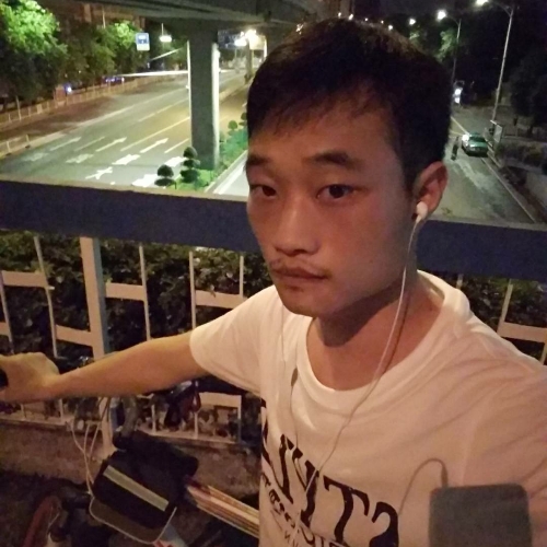 向攀的照片