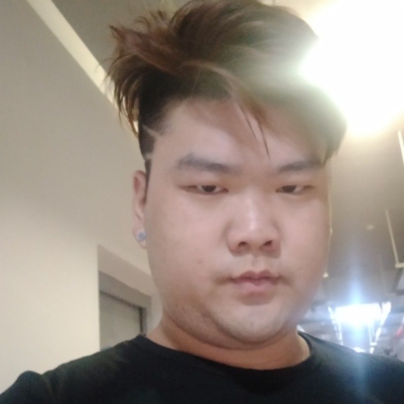 李馨杰的照片