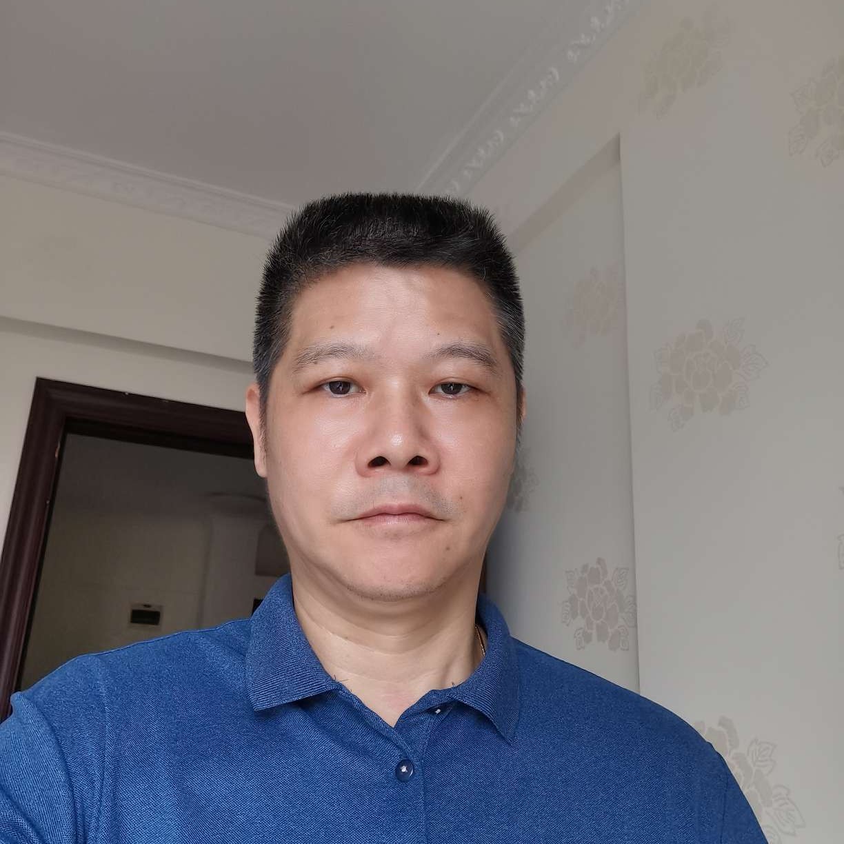 黑夜给细心的照片