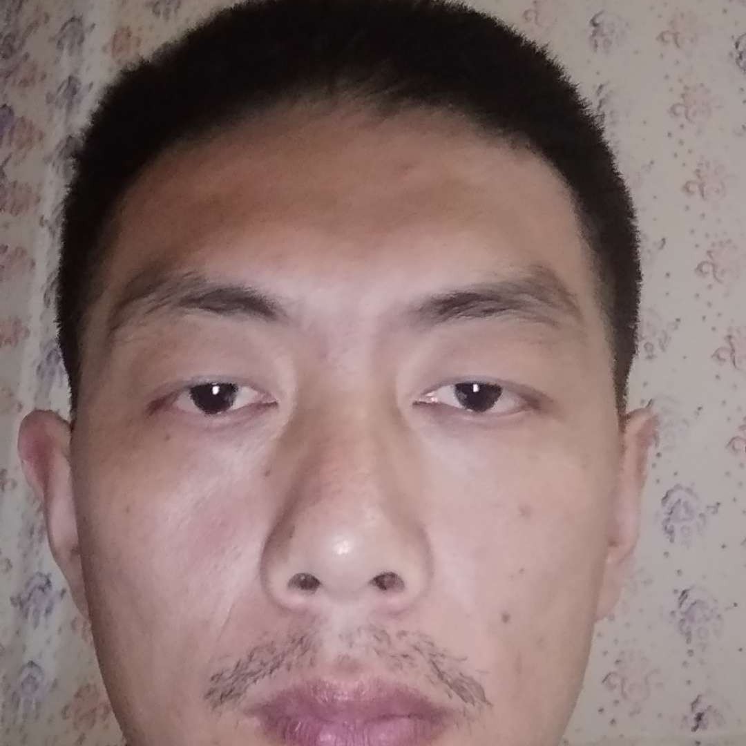 大胆爱初雨的照片