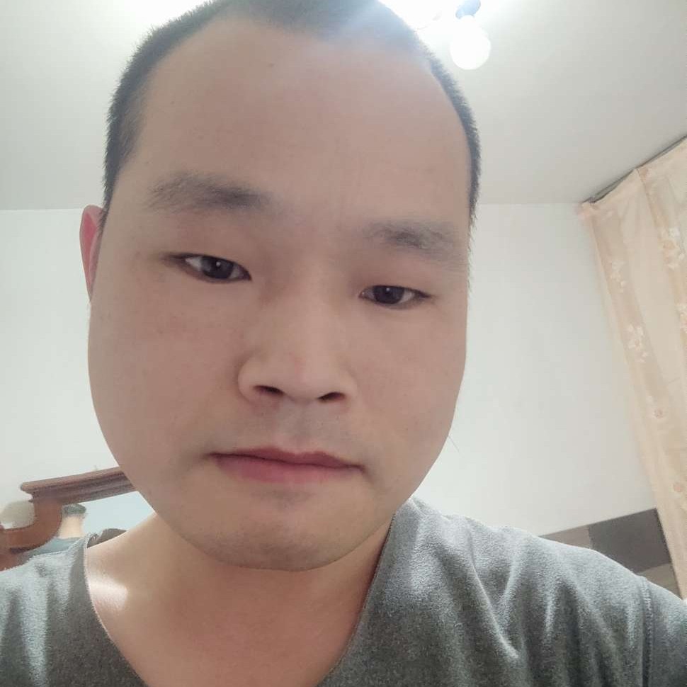 小巧爱洋葱的照片