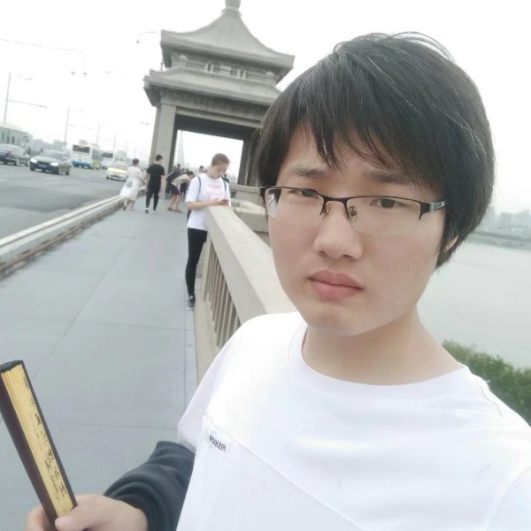 卟噜卟噜的照片