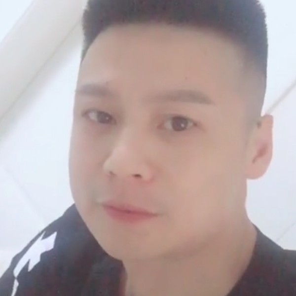 照亮黑夜的照片