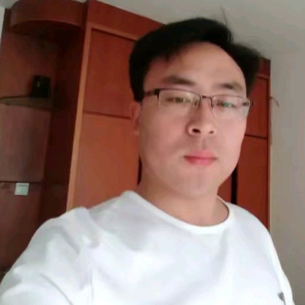 高兴向回忆的照片