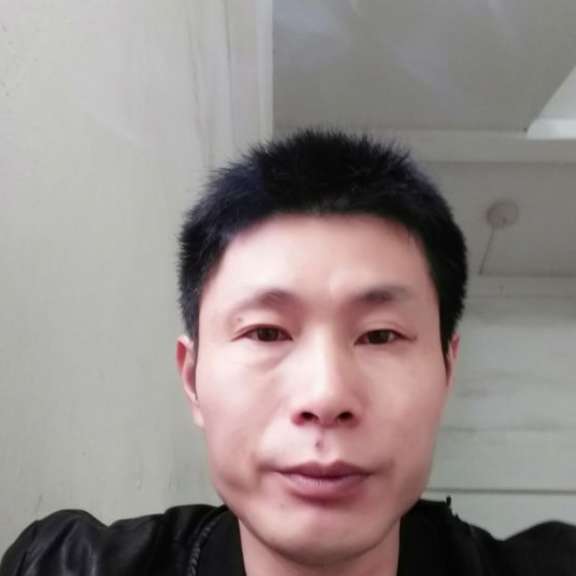 外向拾忆高山的照片