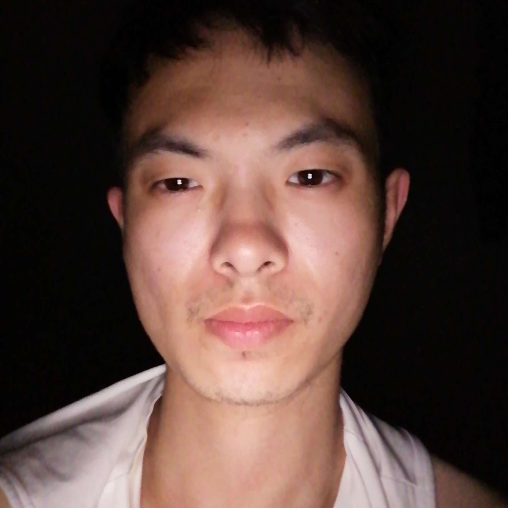 贪玩苦恋啤酒的照片