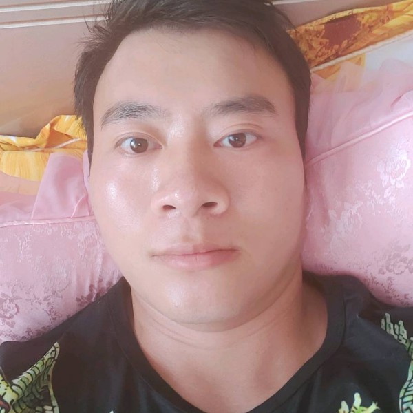 孤独都男人的照片