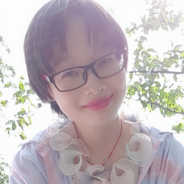 我就笑着不说话的照片