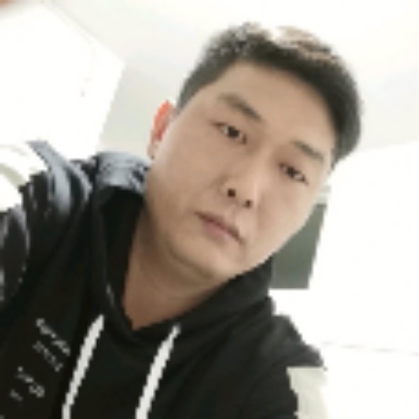 哼着小曲的照片