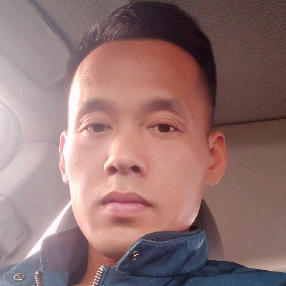 只为寻找有缘人的照片