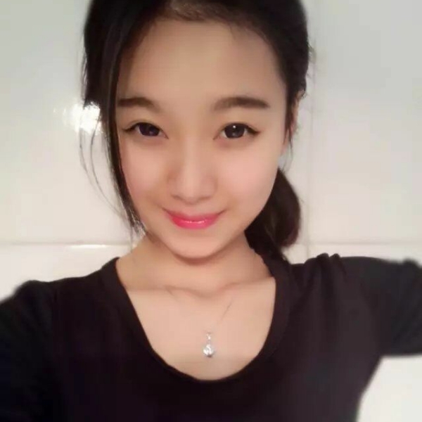 开心草莓179的照片