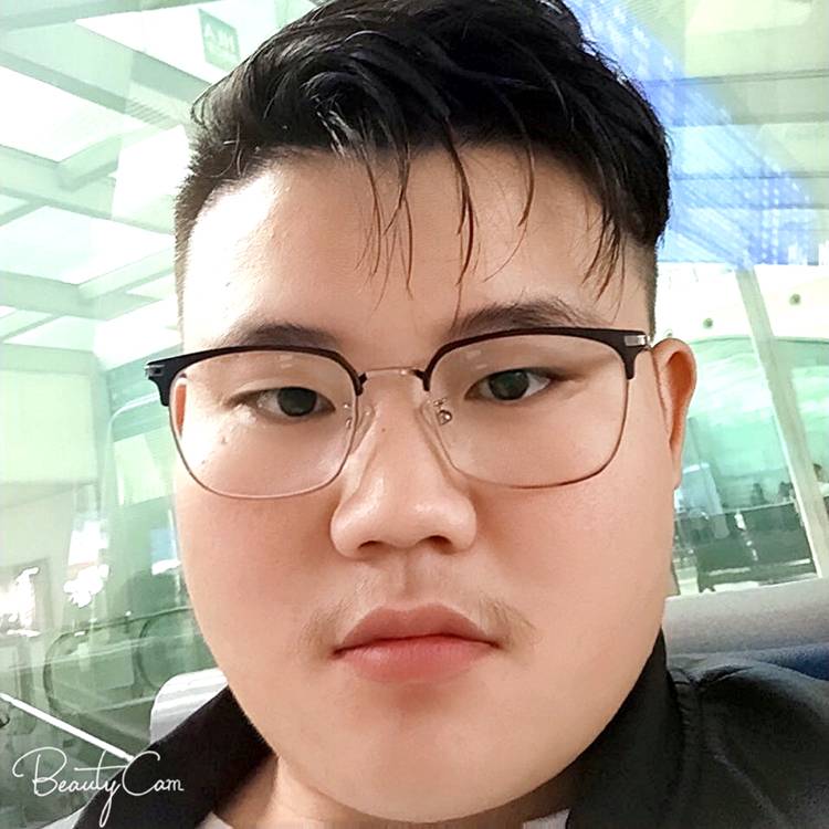 方盒那哭泣的照片